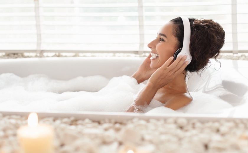 Listening to audiobooks during a bath