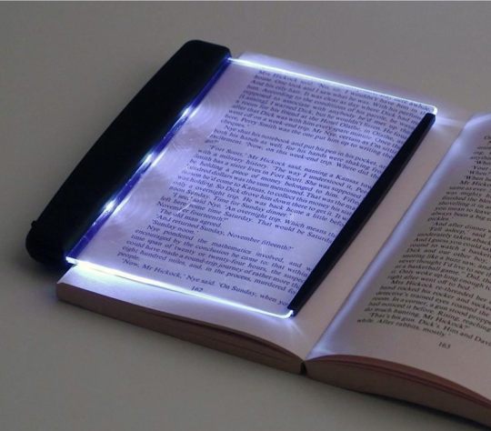 WordGlo like Kindle front light